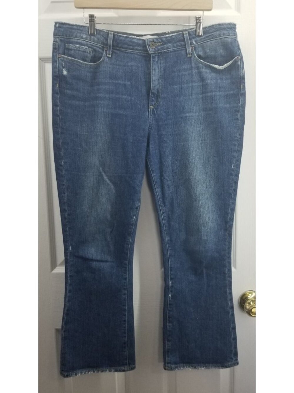 Paige Colette Cropped Flare Distressed No Sz Tag 34? see pics